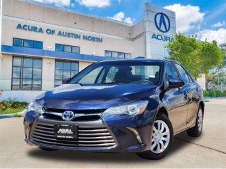 Used 2015 Toyota Camry LE image 1