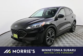 Used 2022 Ford Escape SE w/ SE Sport Appearance Package image 1
