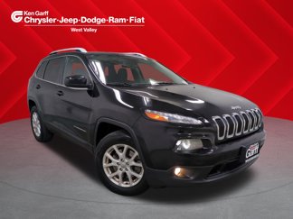 Used 2017 Jeep Cherokee Latitude image 1