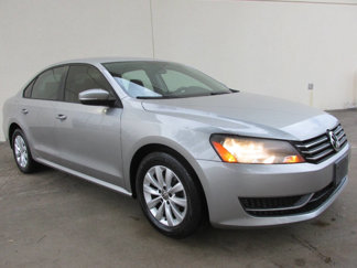 Used 2013 Volkswagen Passat 2.5 S image 1