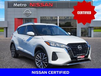 Certified 2022 Nissan Kicks SV image 1