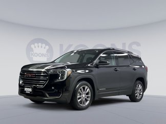 Used 2023 GMC Terrain SLT image 1