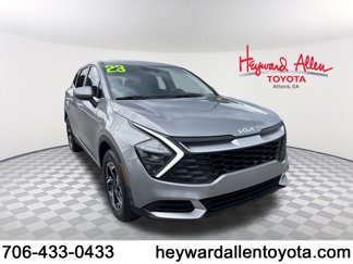 Used 2023 Kia Sportage LX image 1