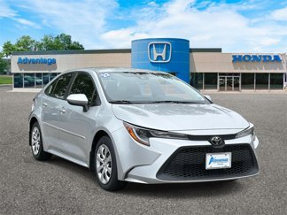 Used 2022 Toyota Corolla LE image 1