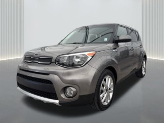 Used 2017 Kia Soul + image 1