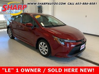 Used 2025 Toyota Corolla LE image 1
