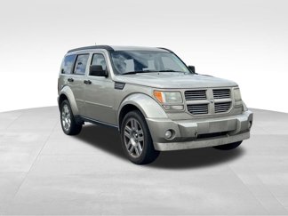 Used 2010 Dodge Nitro SXT image 1