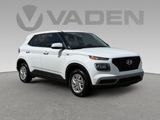 New 2025 Hyundai Venue SE image 1