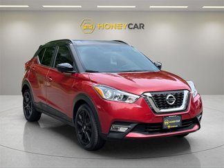 Used 2019 Nissan Kicks SR w/ SR Premium Package image 1
