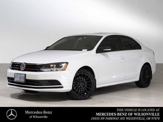 Used 2017 Volkswagen Jetta SE image 1