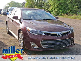 Used 2013 Toyota Avalon Limited image 1
