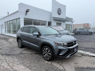 Used 2022 Volkswagen Taos SE image 1