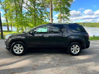Used 2016 GMC Acadia SLE image 1
