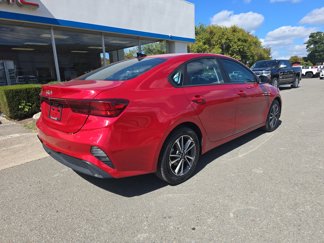 Used 2023 Kia Forte LXS video 3