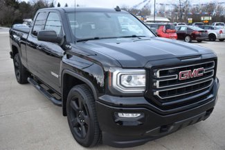 Used 2017 GMC Sierra 1500 4x4 Double Cab image 1