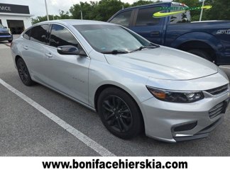 Used 2018 Chevrolet Malibu Hybrid w/ Leather Package image 1