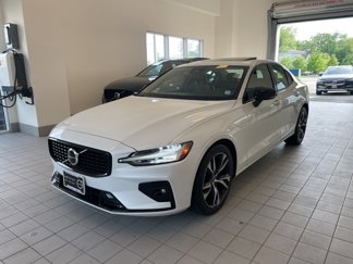 Certified 2024 Volvo S60 B5 Core image 1