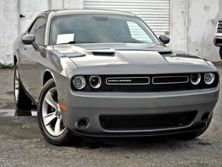 Used 2017 Dodge Challenger SXT w/ Driver Convenience Group image 1