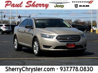 Used 2017 Ford Taurus SE image 1