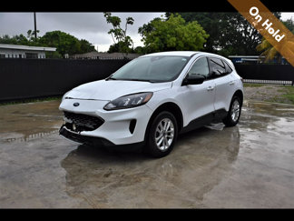 Used 2022 Ford Escape SE image 1