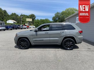Used 2021 Jeep Grand Cherokee Laredo X image 1