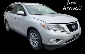Used 2016 Nissan Pathfinder S image 1