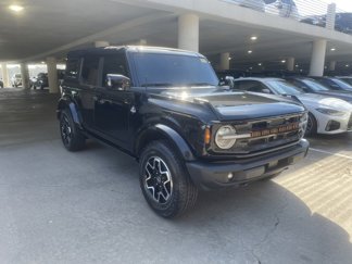 Used 2023 Ford Bronco Outer Banks image 1