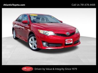 Used 2014 Toyota Camry SE image 1