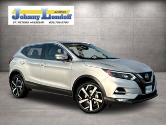 Used 2021 Nissan Rogue Sport SL w/ Premium Package image 1