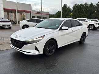Used 2022 Hyundai Elantra SEL image 1