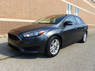 Used 2017 Ford Focus SE image 1