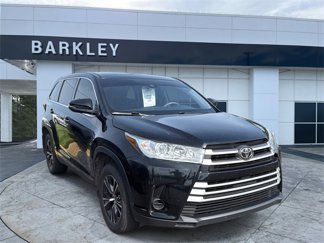 Used 2019 Toyota Highlander LE image 1