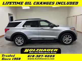 Used 2020 Ford Explorer XLT w/ Equipment Group 202A image 1