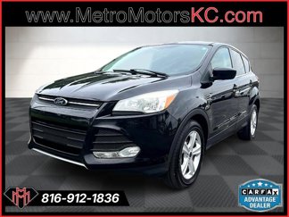 Used 2016 Ford Escape SE image 1