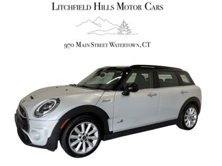 Used 2019 MINI Cooper Clubman S image 1