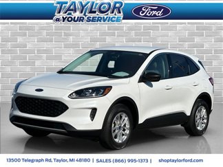 Used 2022 Ford Escape SE image 1