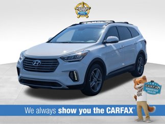 Used 2017 Hyundai Santa Fe SE image 1