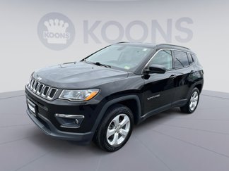 Used 2020 Jeep Compass Latitude w/ Popular Equipment Group image 1