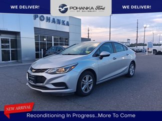 Used 2017 Chevrolet Cruze LT w/ Convenience Package image 1