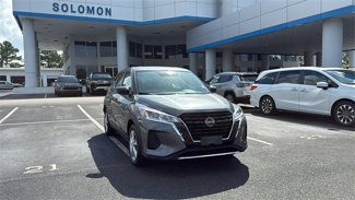 Used 2023 Nissan Kicks S image 1