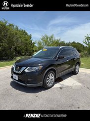 Used 2019 Nissan Rogue SV image 1