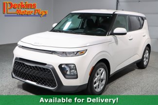 Used 2022 Kia Soul LX w/ Technology Package image 1
