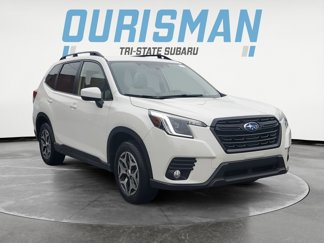 Used 2022 Subaru Forester Premium image 1