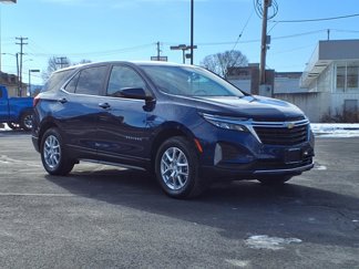 Used 2022 Chevrolet Equinox LT image 1