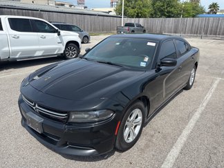 Used 2015 Dodge Charger SE image 1