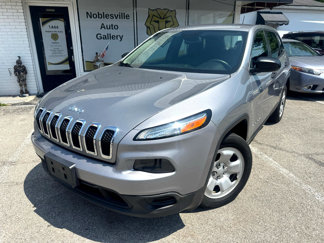 Used 2015 Jeep Cherokee Sport image 1