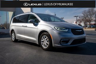 Used 2021 Chrysler Pacifica Touring-L image 1