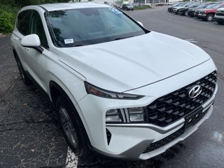 Used 2021 Hyundai Santa Fe SE image 1