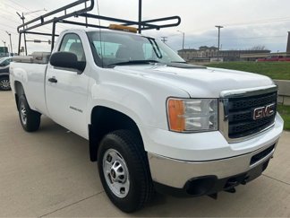 Used 2014 GMC Sierra 2500 W/T w/ Snow Plow Prep Package image 1