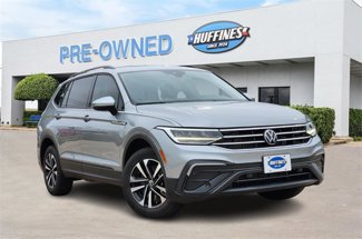 Used 2023 Volkswagen Tiguan S w/ Driver Assistance Package image 1